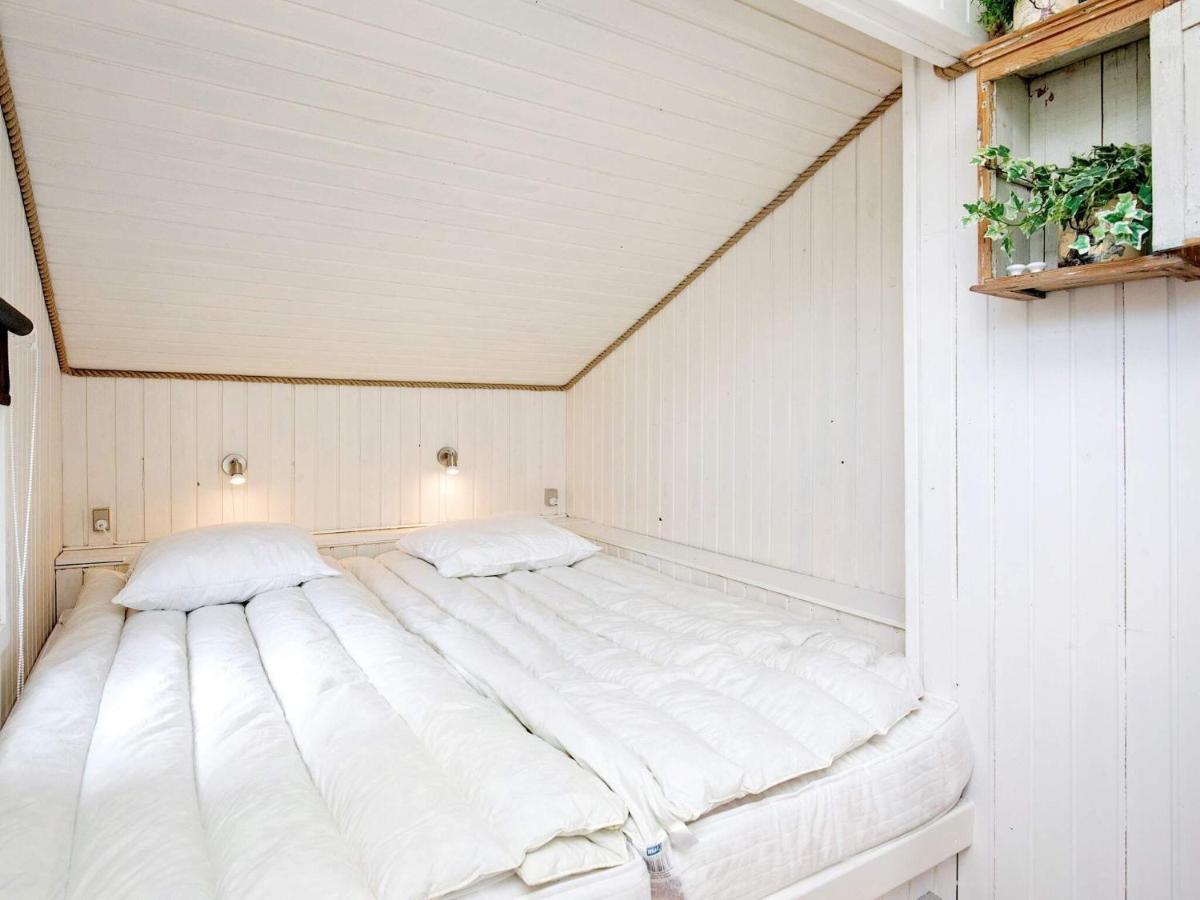 4 Person Holiday Home In L S Laeso Luaran gambar
